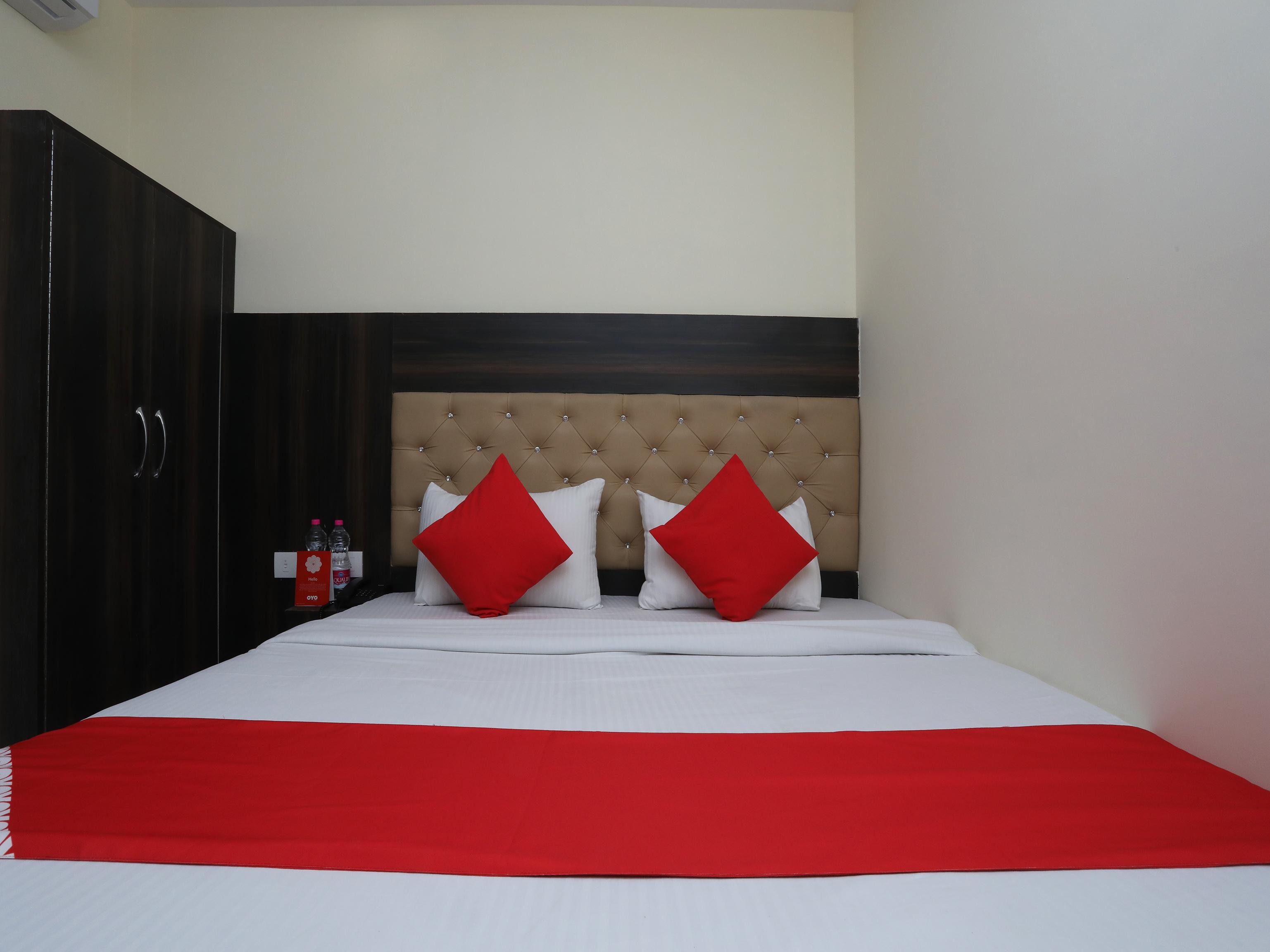 Hotel Ivy Yeni Delhi Dış mekan fotoğraf